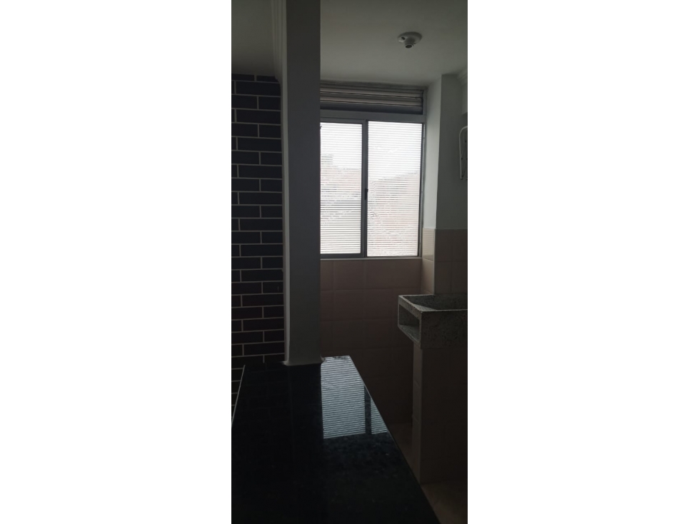 APARTAMENTO EN ARRIENDO ROBLEDO, SECTOR AURES I — foto 6