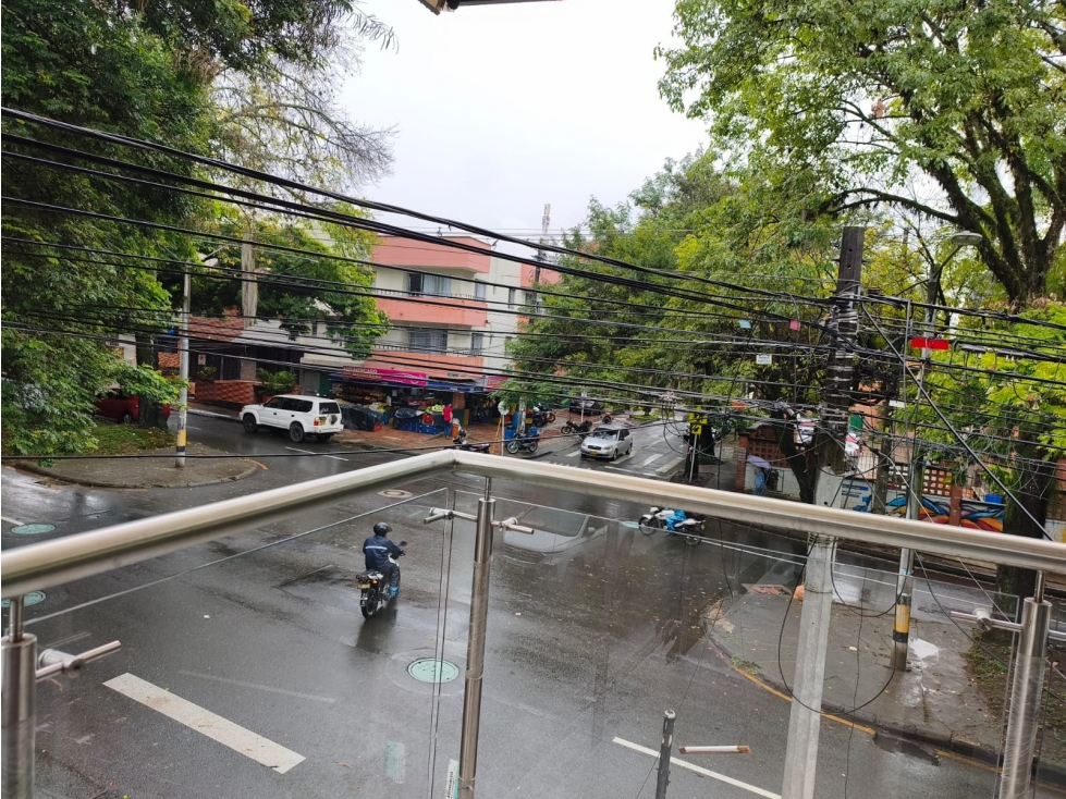¡APARTAMENTO PARA ESTRENAR EN ARRIENDO, CERCA DE LAURELES! — foto 5