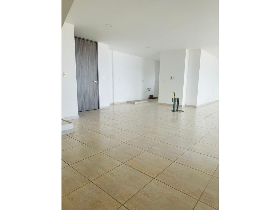 ¡Penthouse en venta en Sabaneta, sector Calle Larga! — foto 5