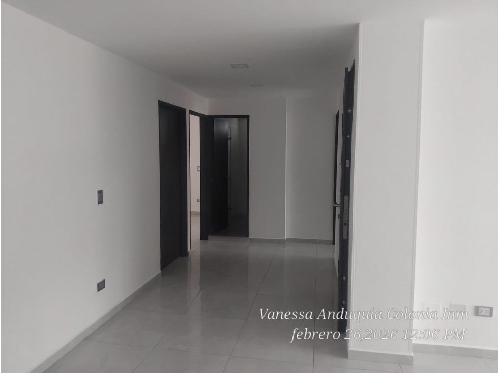 ARRIENDO HERMOSO APTO LAURELES LA CASTELLANA RECIEN REMODELADO — foto 4