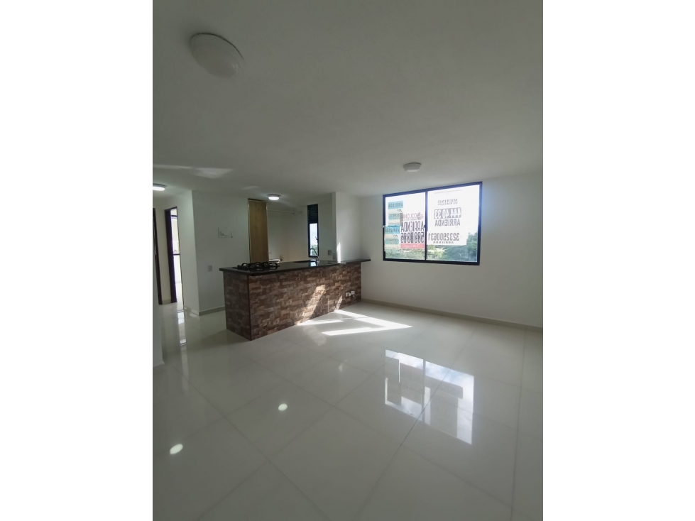 Se arrienda hermoso apartamento en Prado Centro — foto 2