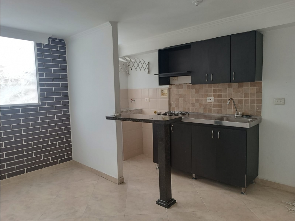 APARTAMENTO EN ARRIENDO ROBLEDO, SECTOR AURES I