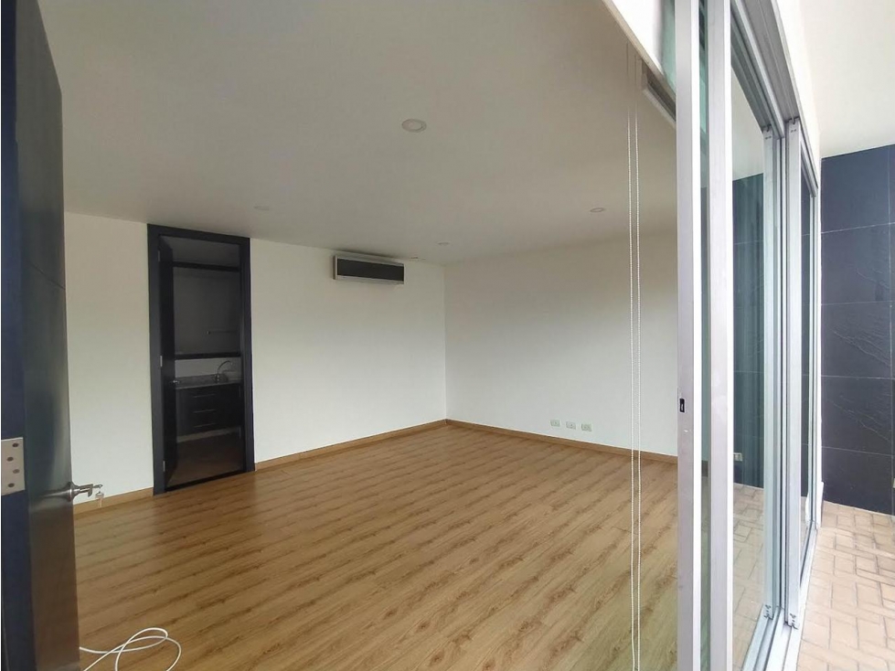 VENDO ESPECTACCULAR APARTAMENTO DUPLEX EN LAURELES — foto 6