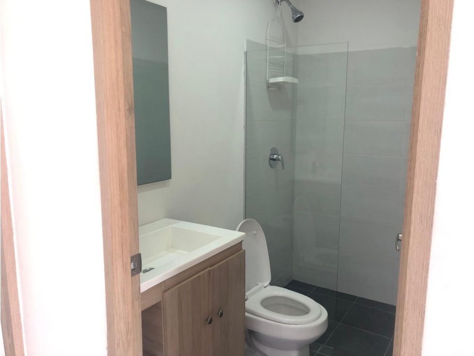 Se arrienda hermoso apartaestudio en la castellana — foto 5