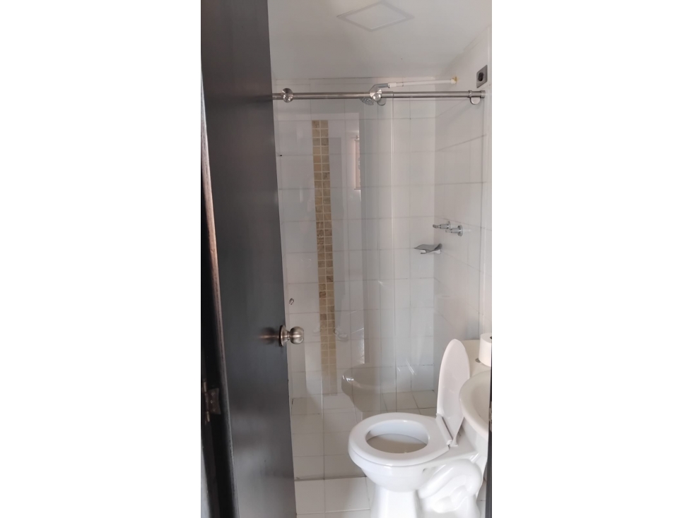 ARRIENDO HERMOSO APARTAMENTO LIMONAR 2 — foto 6