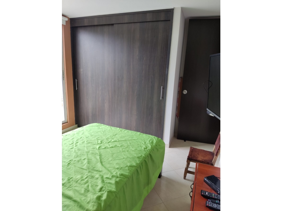 ¡SE VENDE AMPLIO APTO EN SABANETA! — foto 3