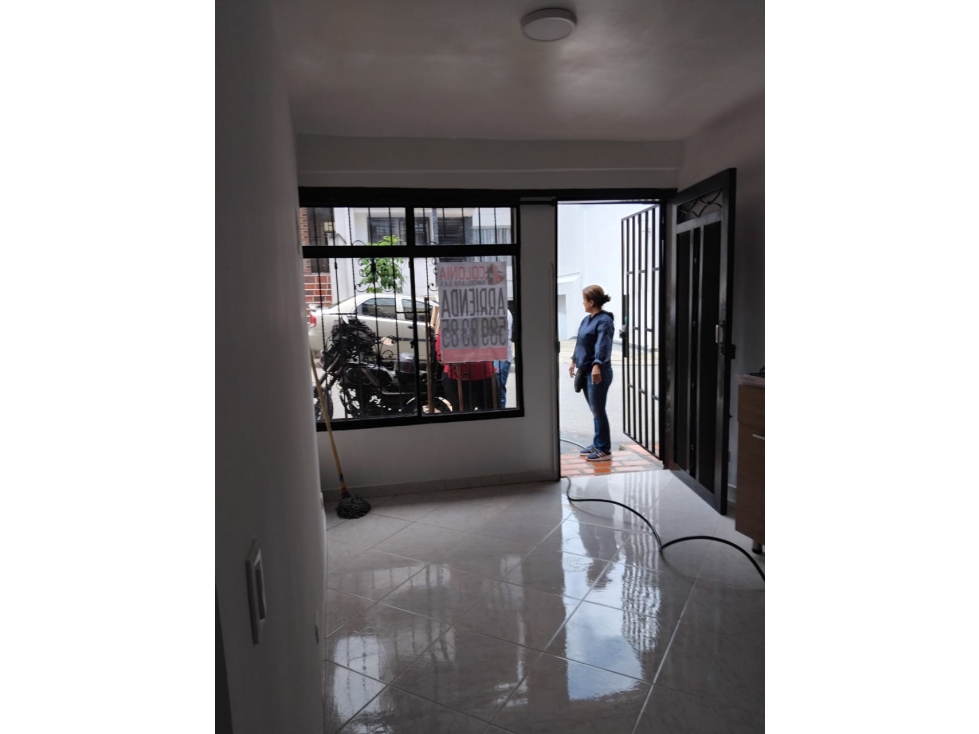 ARRIENDO DE HERMOSO APARTAESTUDIO LA AMERICA — foto 3