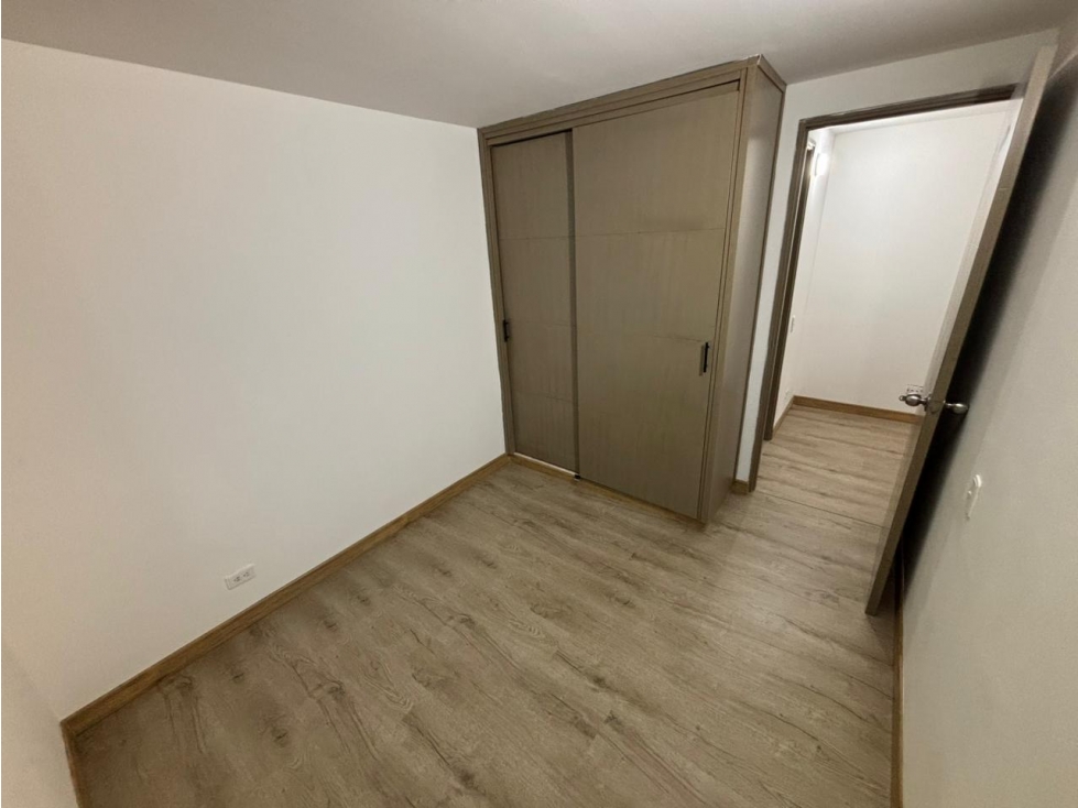 SE ARRIENDA HERMOSO APARTAMENTO EN RODEO ALTO — foto 5