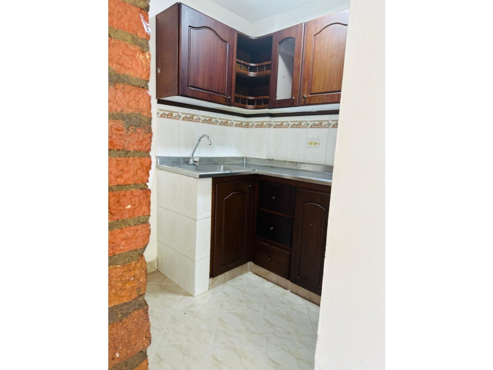 SE VENDE HERMOSO APTO EN CALASANZ — foto 4