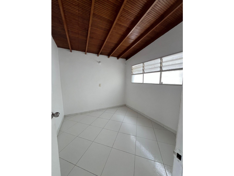 SE VENDE DUPLEX A DOS CUADRAS DEL PARQUE DEL POBLADO — foto 3