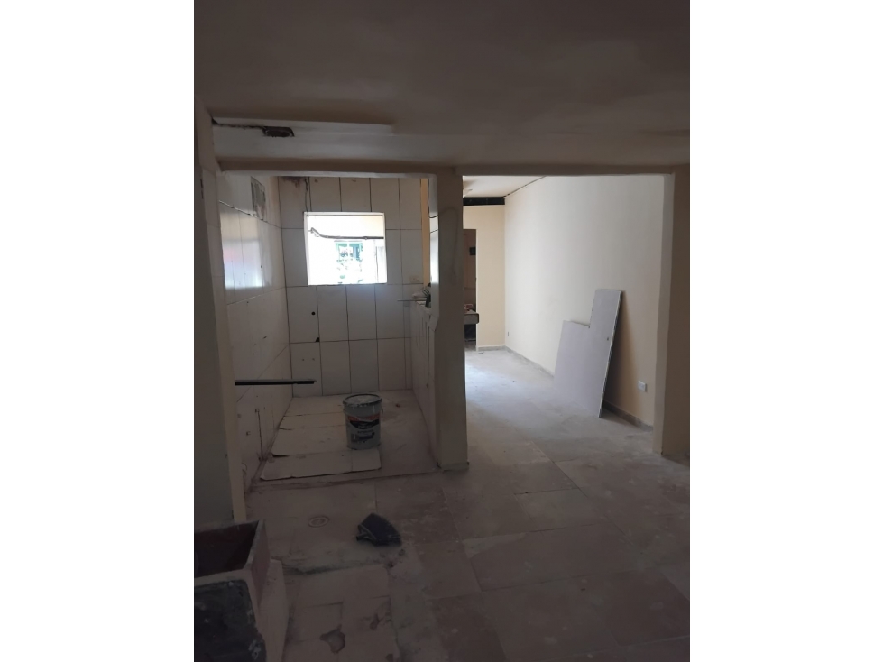 SE ARRIENDA LOCAL COMERCIAL AV 80 CERCA ESTACION FLORESTA — foto 4