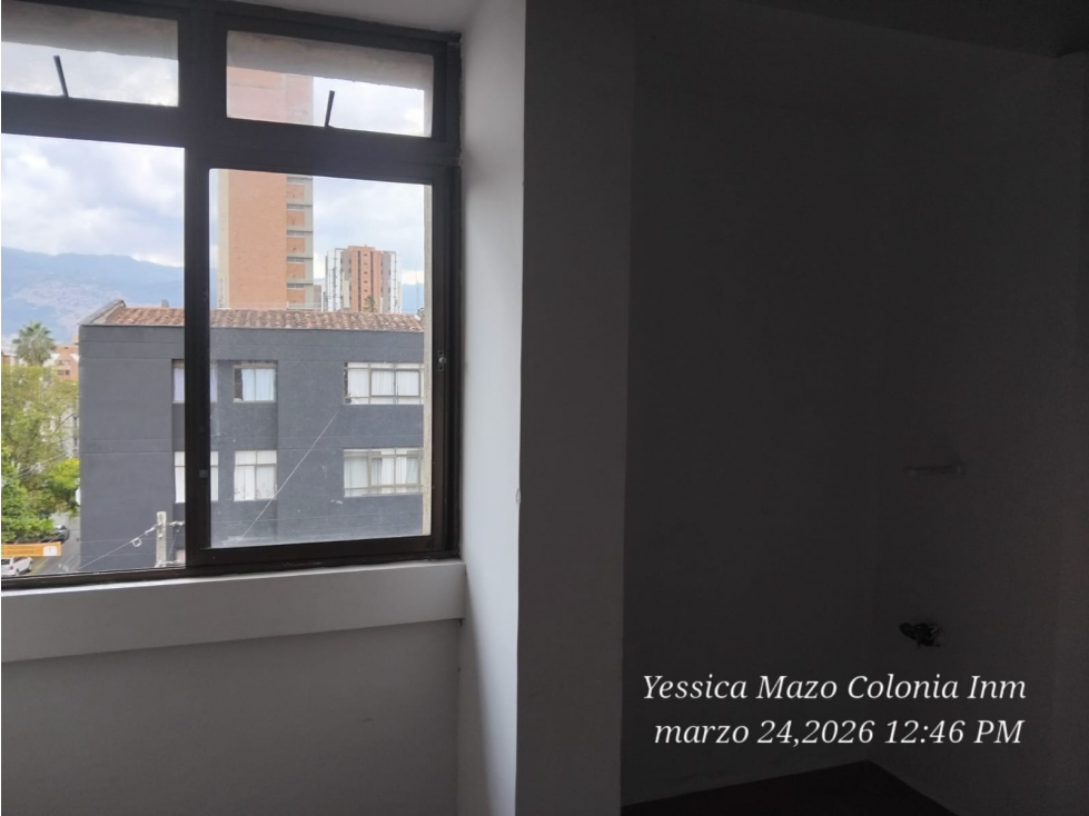 Se arrienda hermoso apartaestudio en Laureles — foto 3