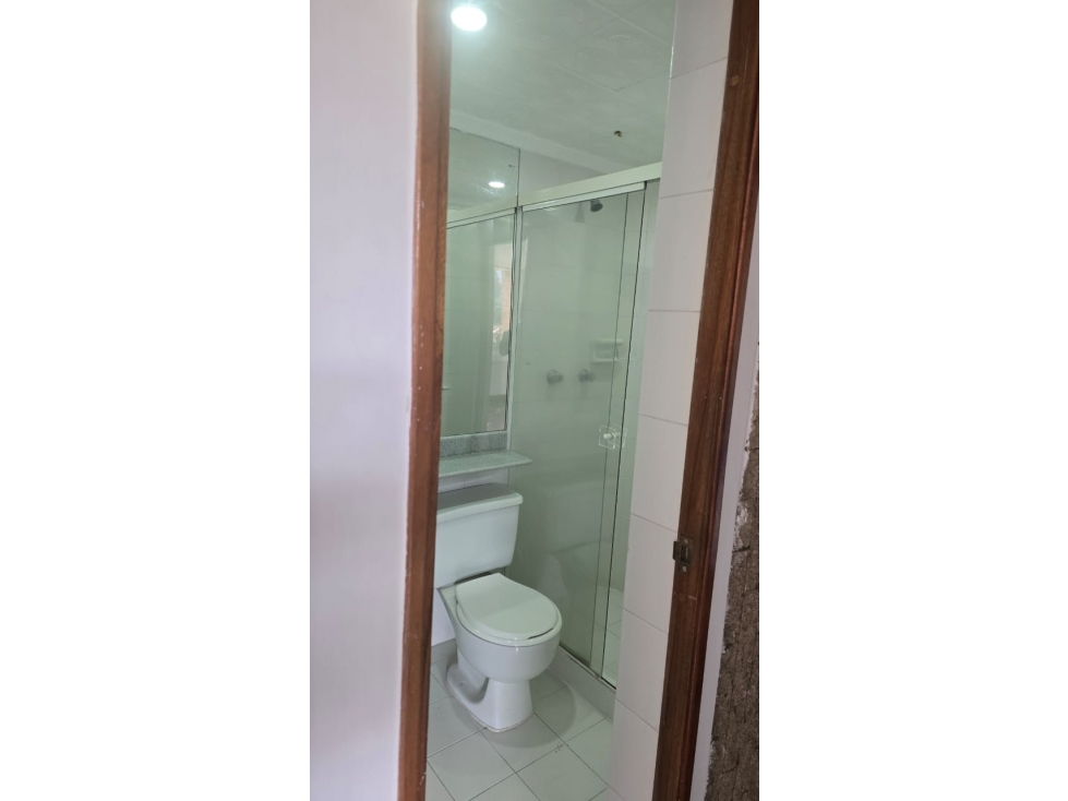 Se arrienda hermoso apartamento en loma de los bernal — foto 5