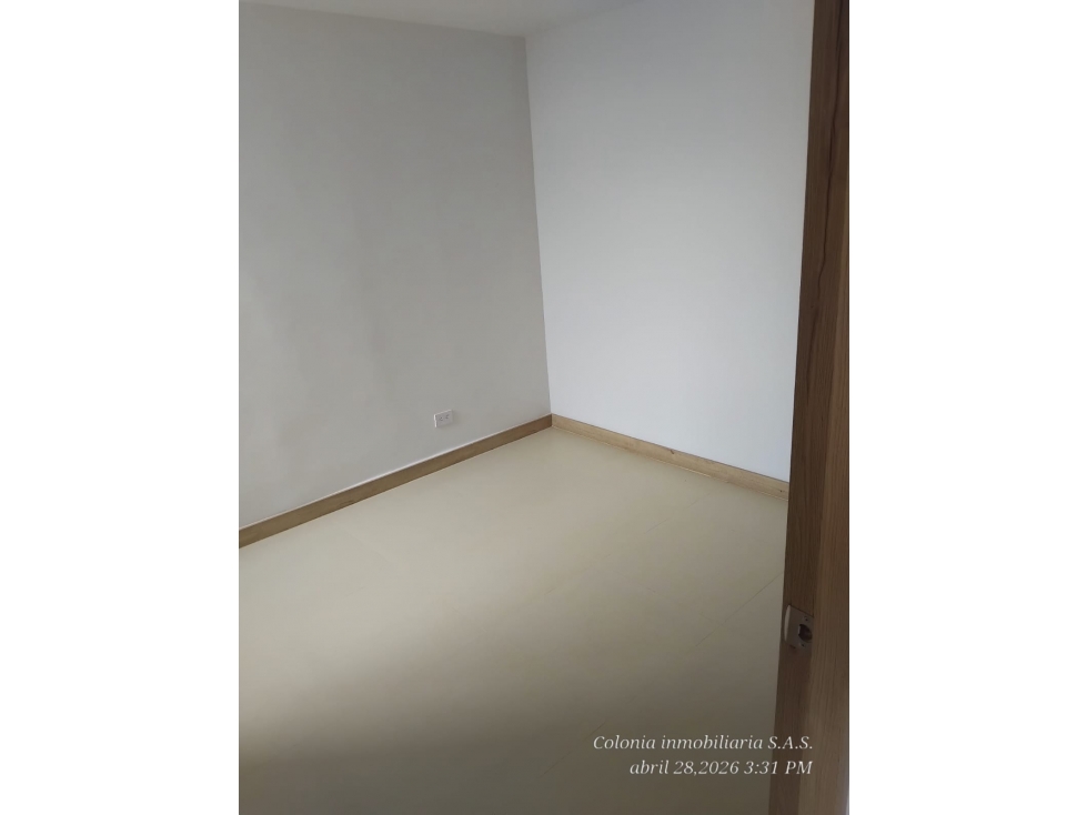 SE ARRIENDA ESPECTACULAR APARTAMENTO EN LA TABLAZA — foto 5