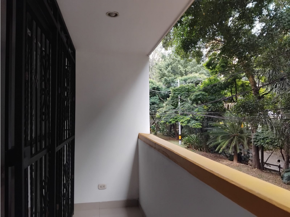 Se arrienda hermoso apartamento en Conquistadores — foto 3
