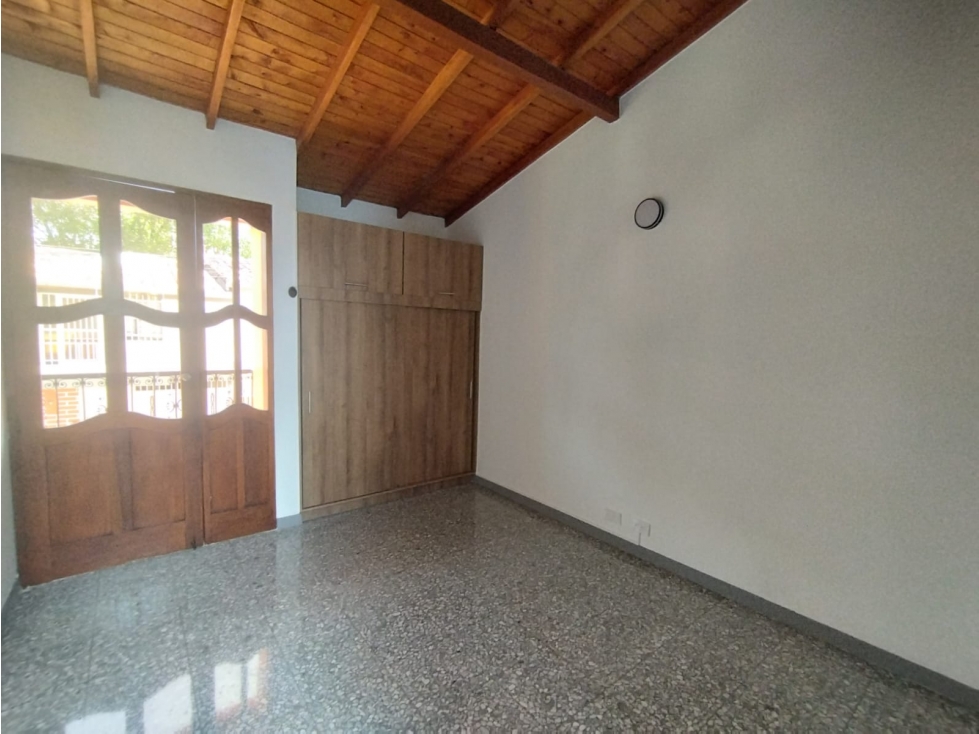 SE VENDE ESPECTACULAR CASA EN RIONEGRO — foto 4