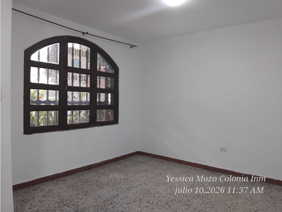 se arrienda casa grande primer piso en Belen la palma