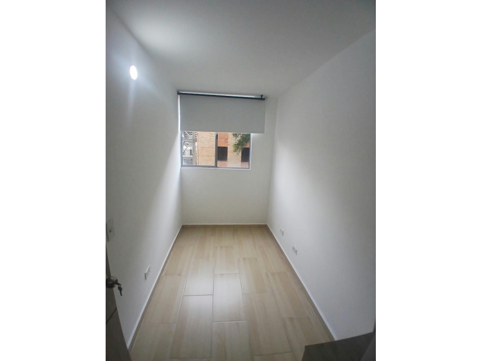 SE ARRIENDA HERMOSO APARTAMENTO EN VIVIENDAS DEL SUR — foto 4