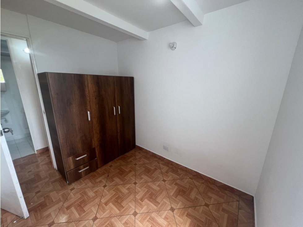 VENDO COMODO APARTAMENTO EN CALDAS PRIMAVERA - 6