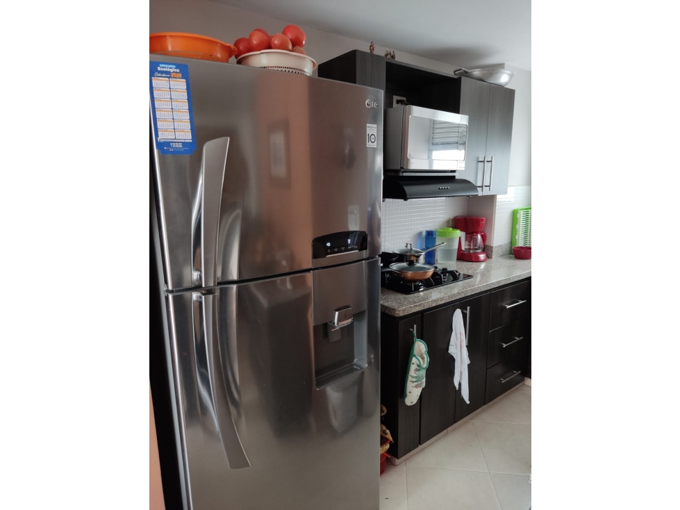 ¡SE VENDE AMPLIO APTO EN SABANETA! — foto 4