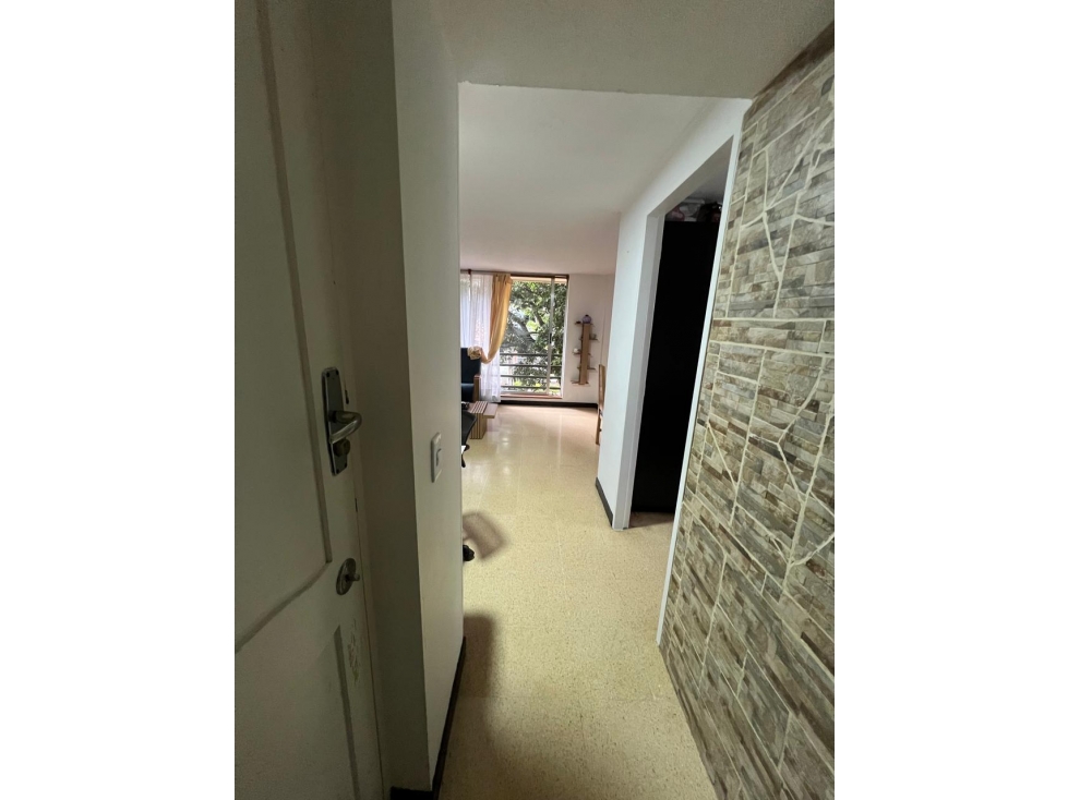 VENDO HERMOSO APARTAMENTO EN CALASANZ BAJA - EXCELENTE UBICACIÓN — foto 2