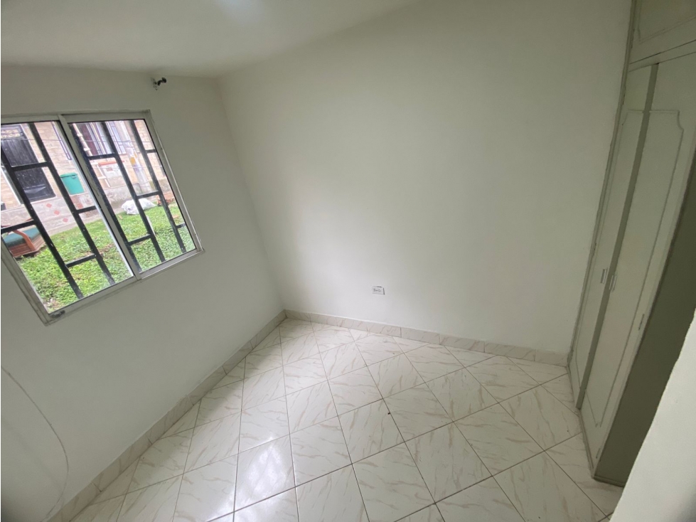 ARRIENDO HERMOSO APTO PEQUEÑO UNIDAD ABIERTA SAN ANTONIO DE PRADO — foto 5
