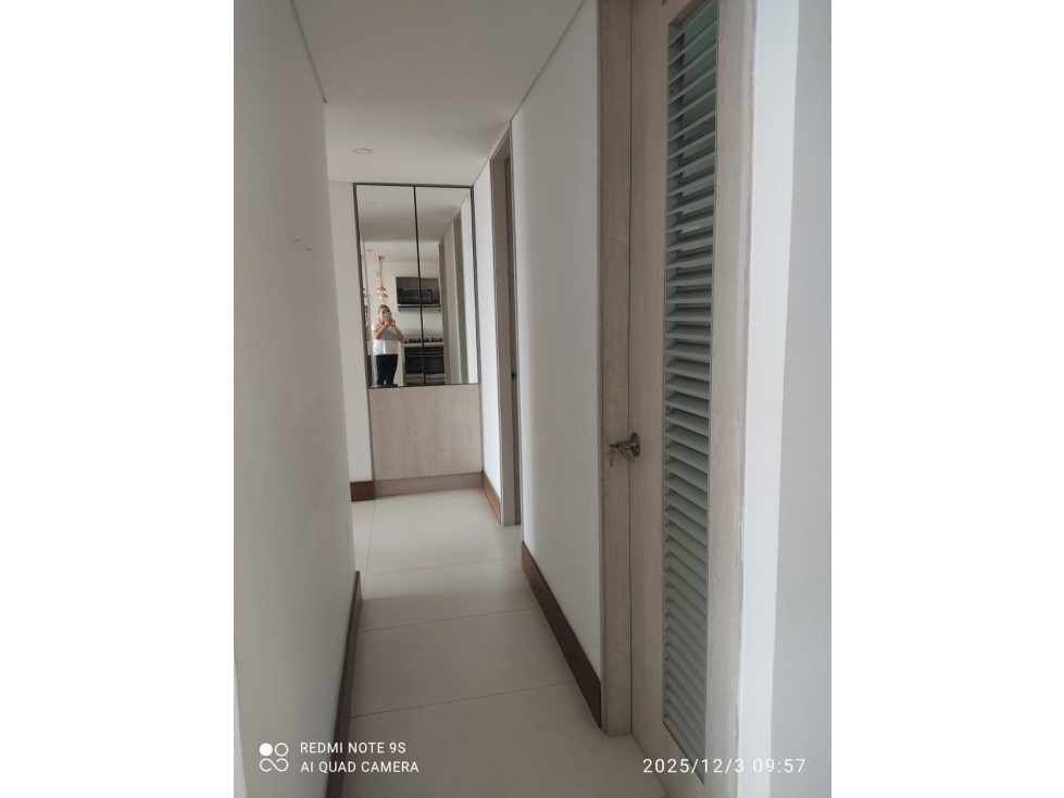 SE ARRIENDA HERMOSO APARTAMENTO EN SABANETA — foto 5