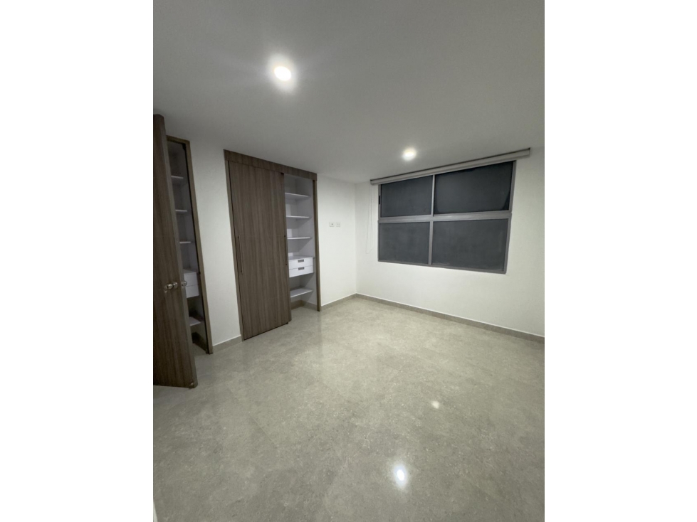 Se arrienda hermoso apartamento en Laureles — foto 4