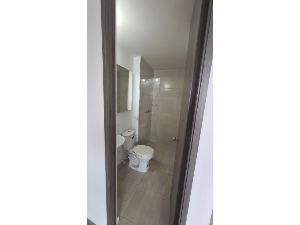 SE ARRIENDA HERMOSO APARTAMENTO EN SABANETA CALLE LARGA — foto 5