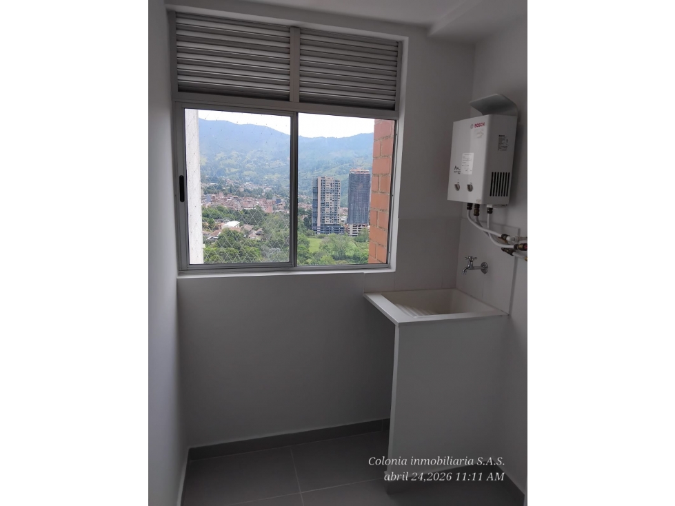 SE ARRIENDA ESPECTACULAR APARTAMENTO EN SURAMERICA — foto 4