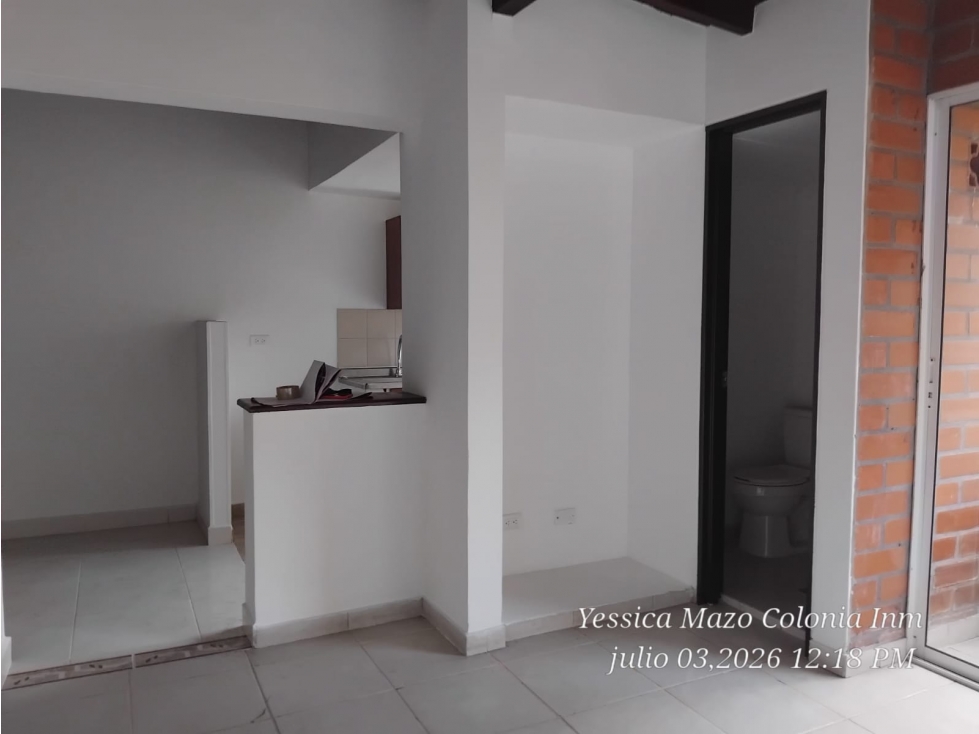 se arrienda apartamento en la avenida bolivariana — foto 4