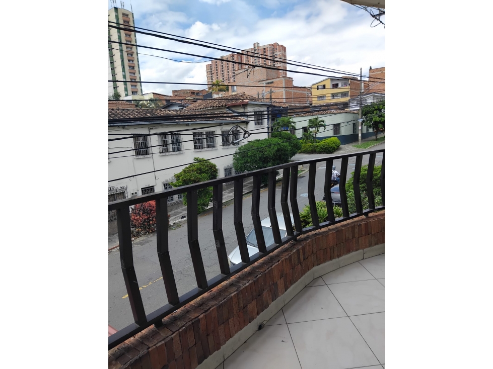 Se arrienda casa en segundo piso en Santa monica — foto 4