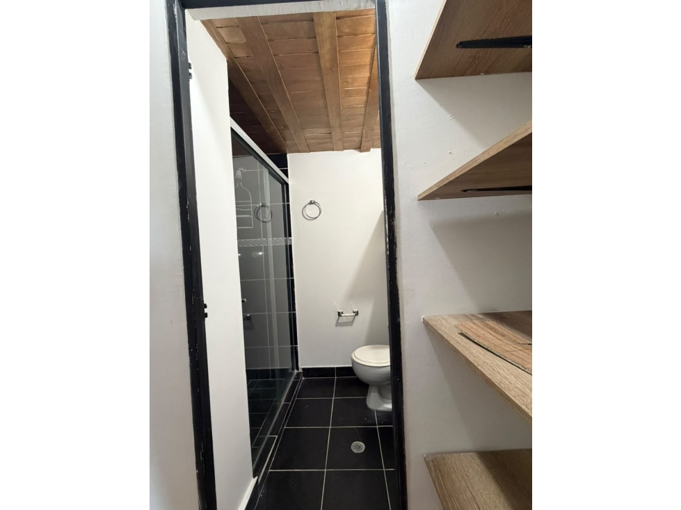 SE ARRIENDA HERMOSO APARTAMENTO EN BELEN GRANADA — foto 4