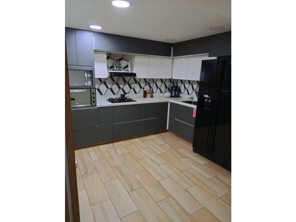SE VENDE HERMOSO APARTAMENTO PRECIO DE OPORTUNIDAD — foto 4