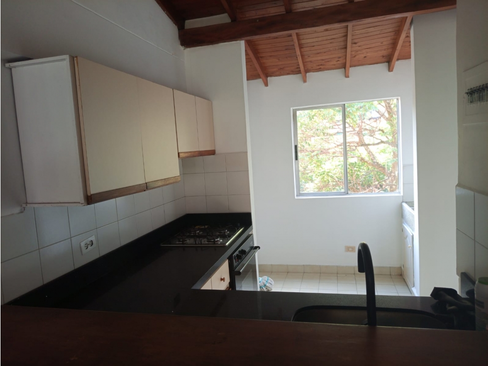 SE VENDE HERMOSO APARTAMENTO EN CALASANZ — foto 4