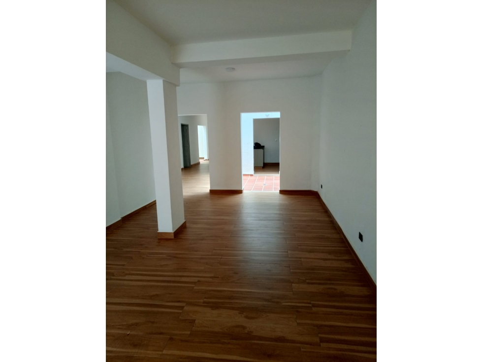 HERMOSO APARTAMENTO EN VENTA EN LAURELES