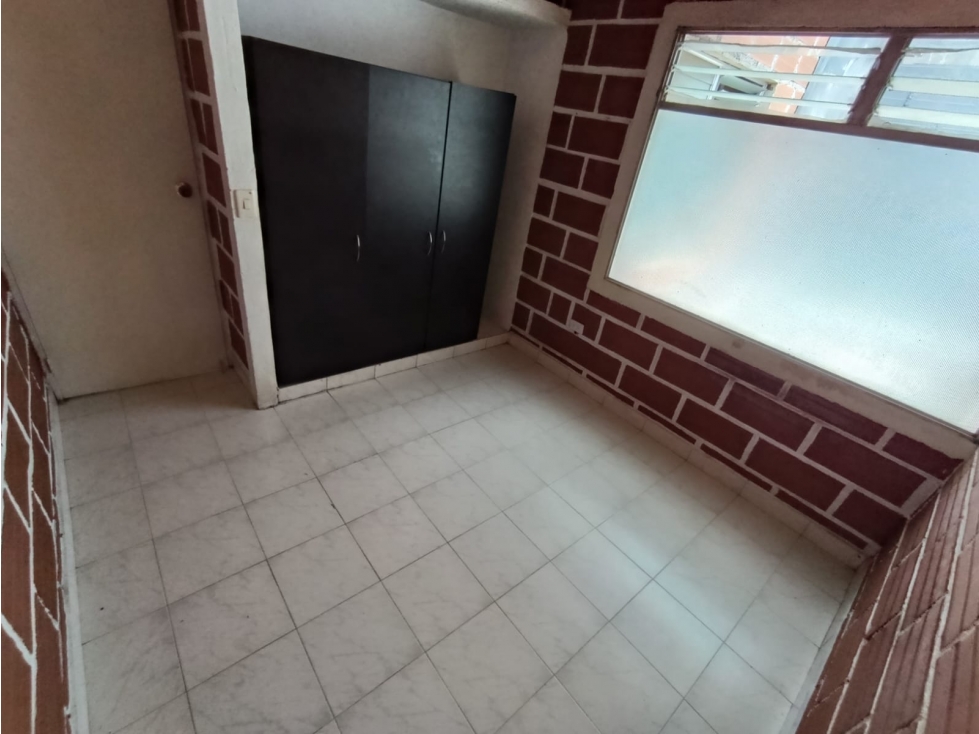 HERMOSO APARTAMENTO EN ARRIENDO CAMPO VALDÉS — foto 6