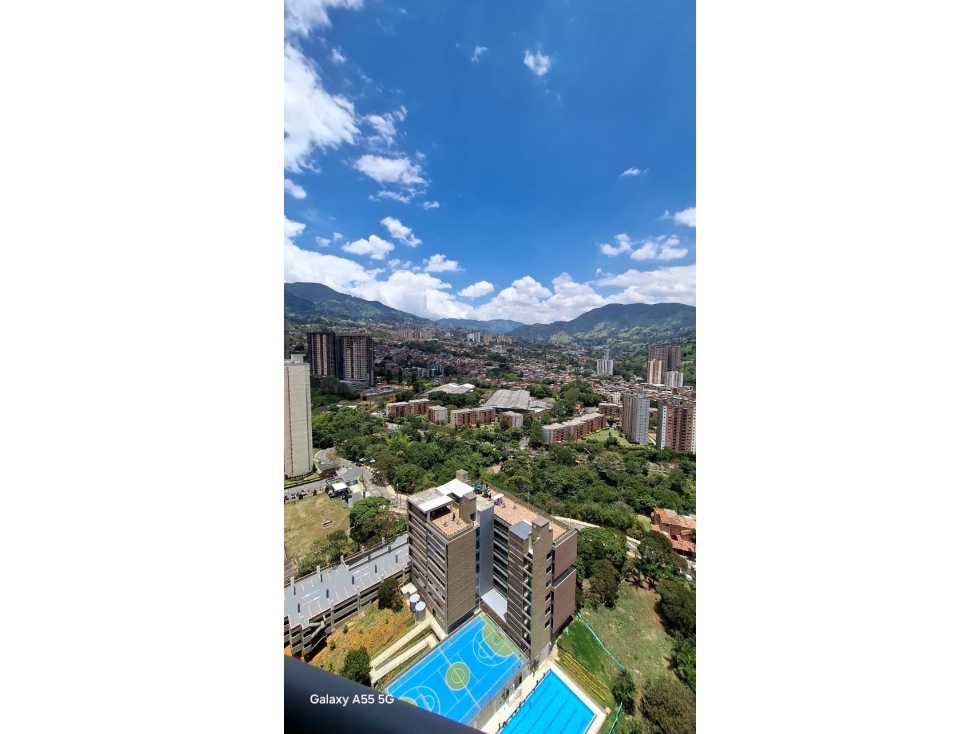 SE ARRIENDA HERMOSO APARTAMENTO EN DITAIRES ITAGUI - 1