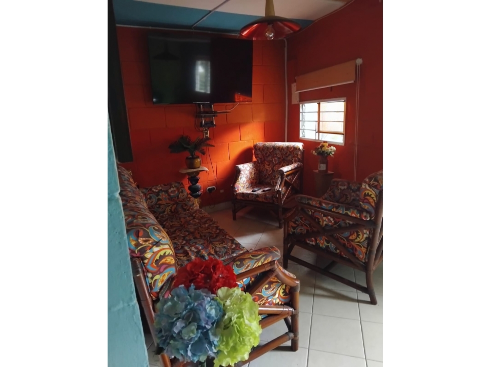 SE VENDE HERMOSA CASA DUPLEX EN ROBLEDO PAJARITO — foto 4