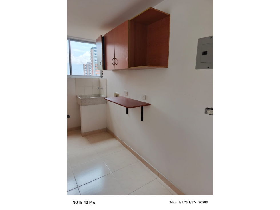 ARRIENDO ESPECTACULAR APARTAMENTO EN ENVIGADO — foto 4