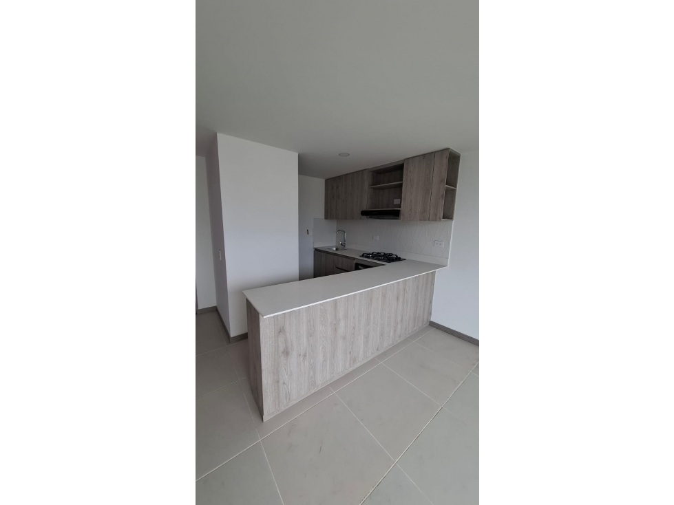 ARRIENDO ESPECTACULAR APARTAMENTO EN ITAGUI SIMON BOLIVAR — foto 2