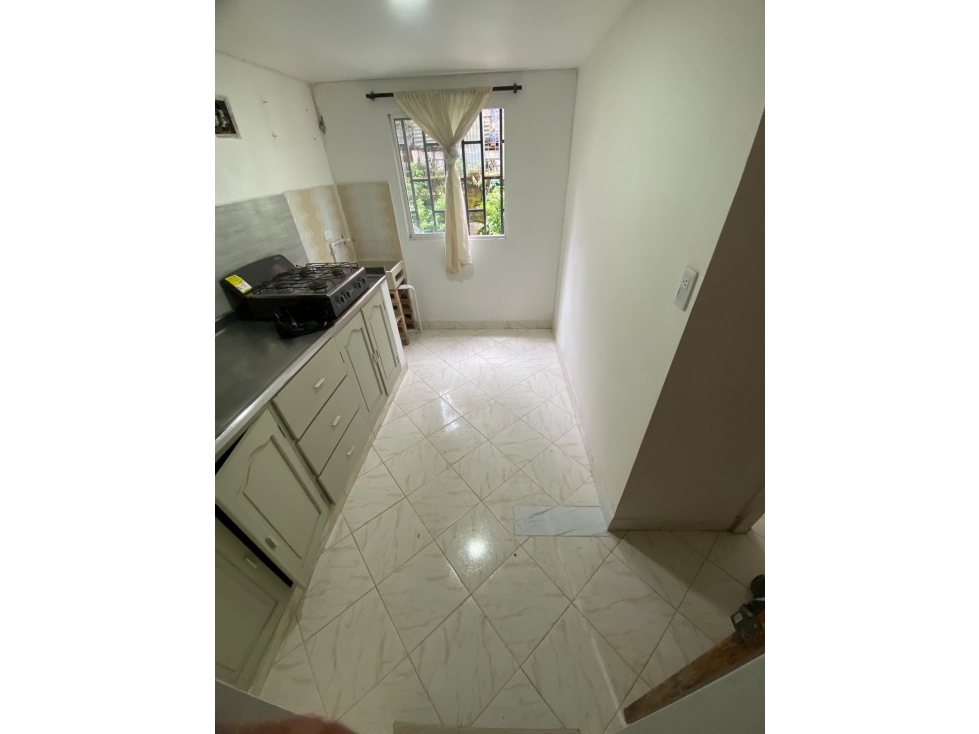 ARRIENDO HERMOSO APTO PEQUEÑO UNIDAD ABIERTA SAN ANTONIO DE PRADO — foto 6