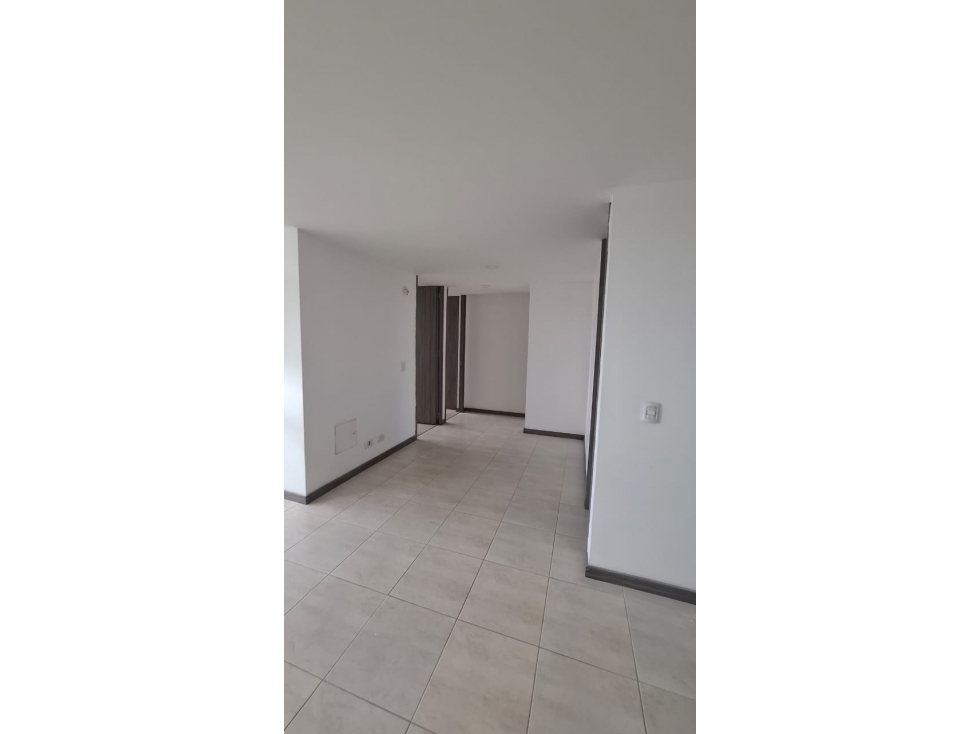 SE ARRIENDA HERMOSO APARTAMENTO EN SABANETA CALLE LARGA — foto 6