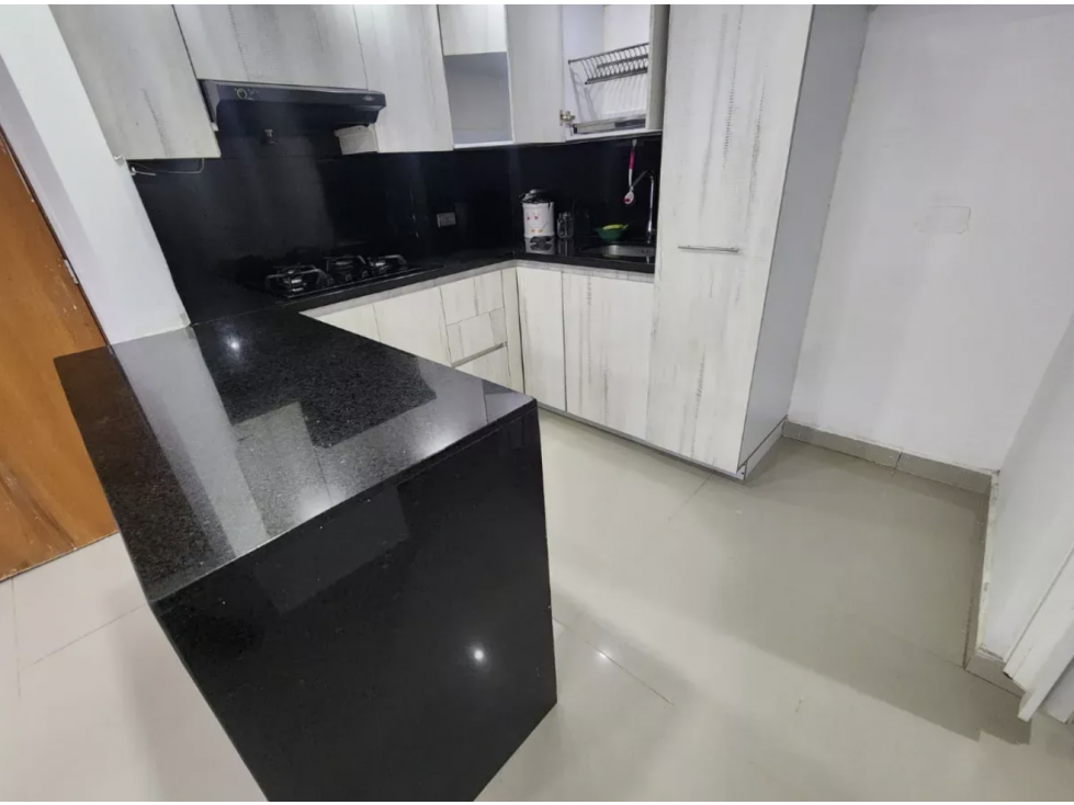 SE VENDE HERMOSO APTO EN BELLO — foto 3