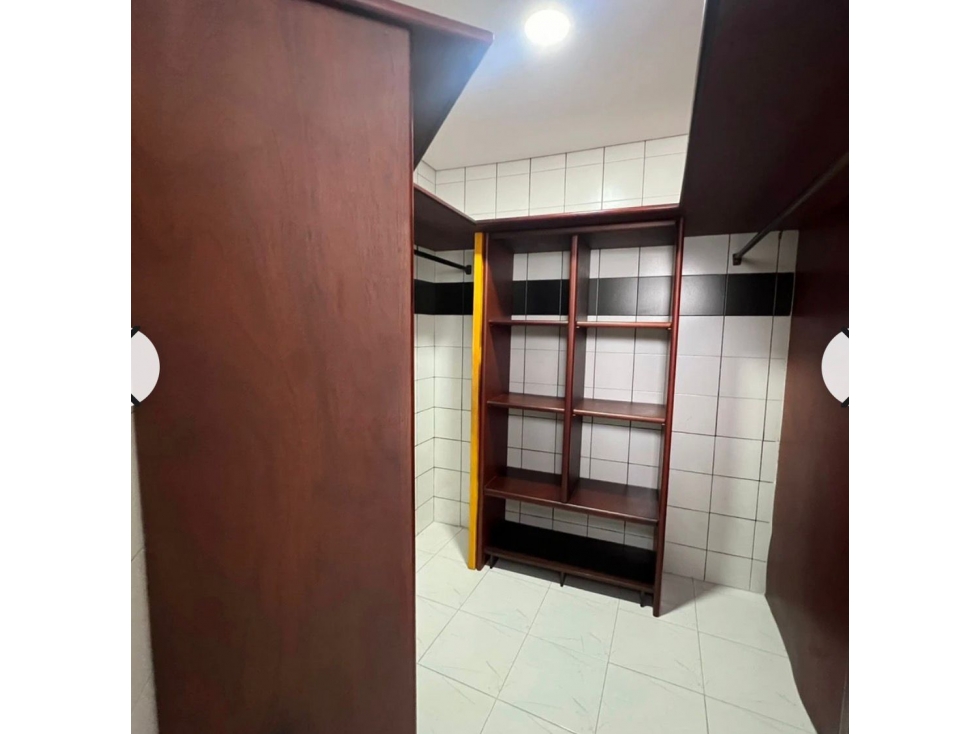 SE ARRIENDA APARTAMENTO EN LAURELES — foto 5
