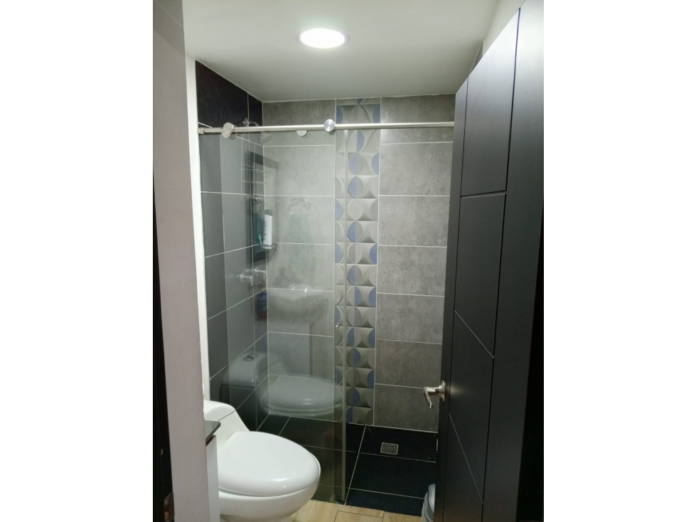 SE VENDE HERMOSO APARTAMENTO PRECIO DE OPORTUNIDAD — foto 5