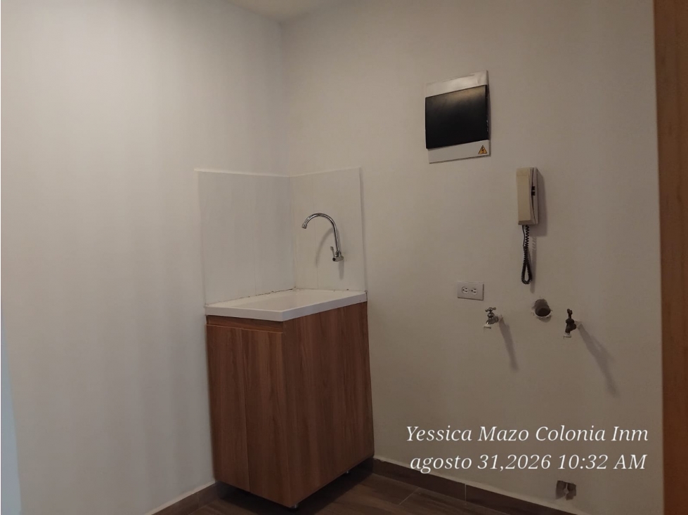 Se arrienda hermoso apartamento en laureles — foto 6