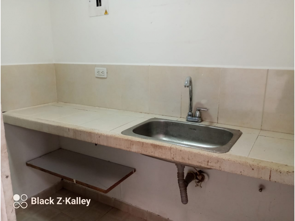 LOCAL EN ARRIENDO BELÉN GRANADA - 5