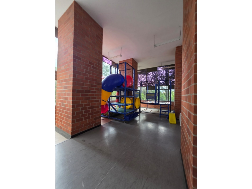 Se arrienda apartamento en loma del indio — foto 5
