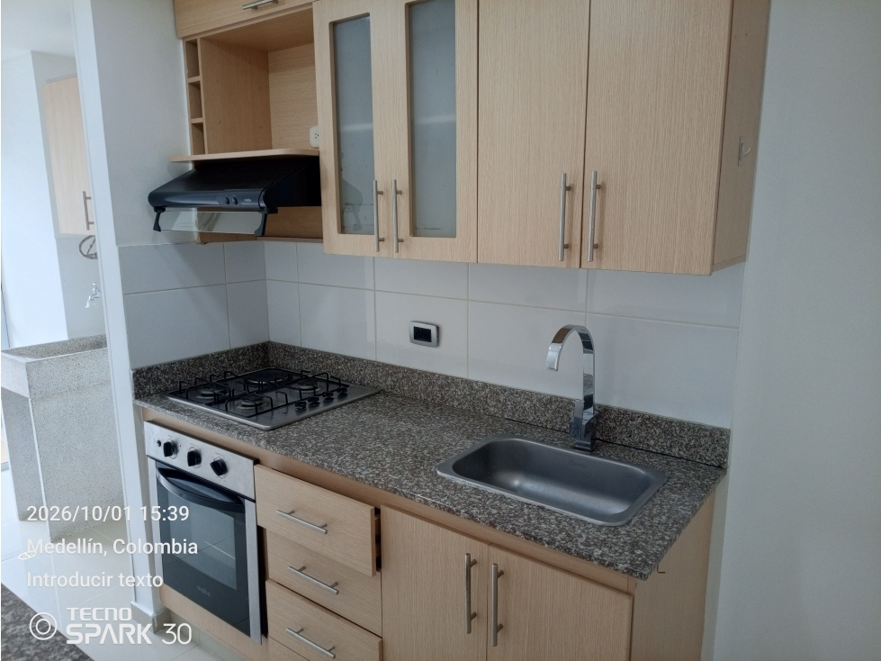 Se arrienda apartamento en loma del indio — foto 5